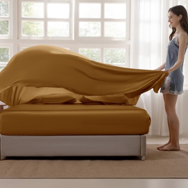 22 Momme Silk Fitted Sheet - Image 26
