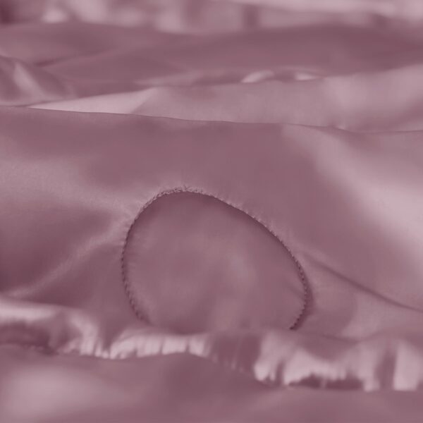 19 Momme Mulberry Silk Cooling Blanket - Image 52