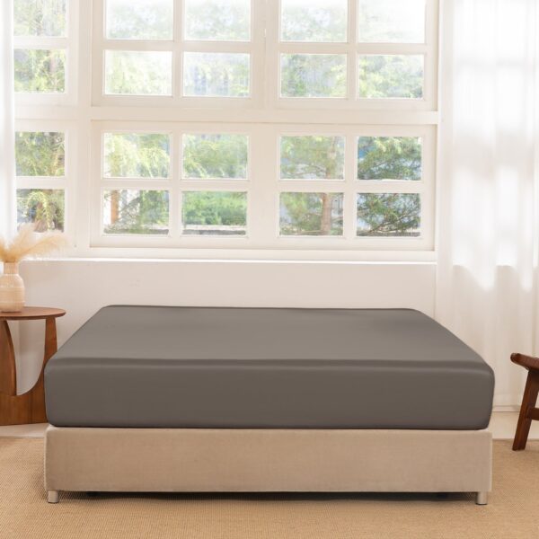 22 Momme Silk Fitted Sheet - Image 13