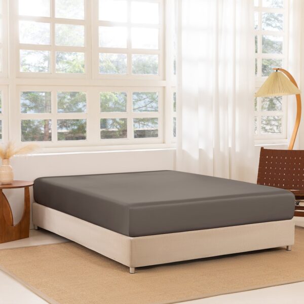 22 Momme Silk Fitted Sheet - Image 14