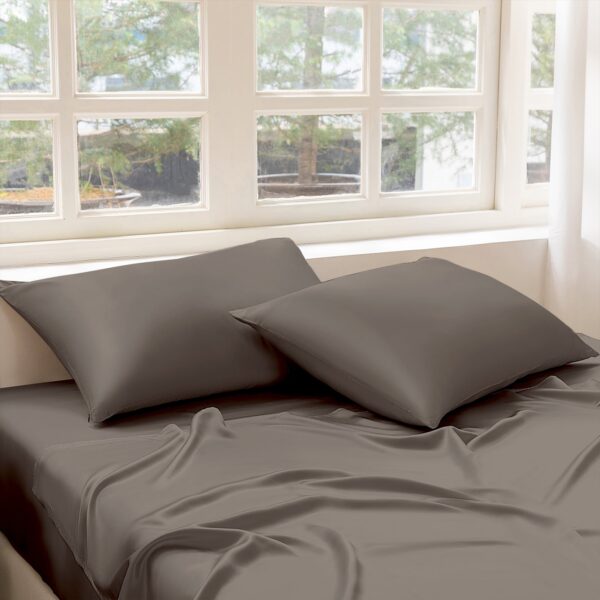 22 Momme Silk Fitted Sheet - Image 15