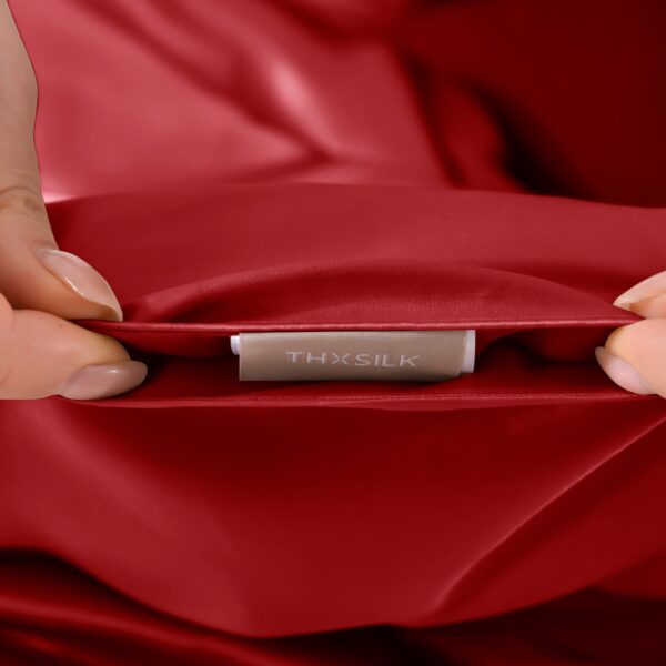 19 Momme Mulberry Silk Cooling Blanket - Image 65