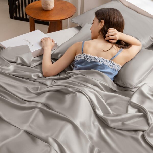 22 Momme Silk Flat Sheet - Image 14