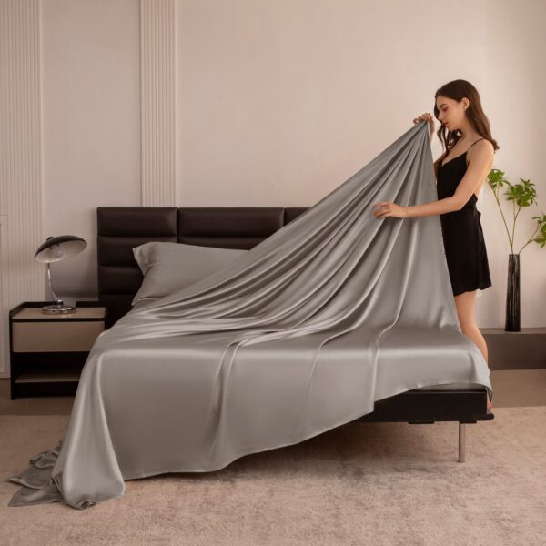 19 Momme Silk Flat Sheet - Image 2