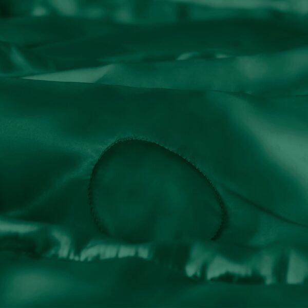 19 Momme Mulberry Silk Cooling Blanket - Image 19