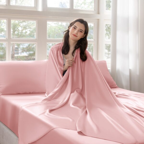 22 Momme Silk Flat Sheet - Image 31