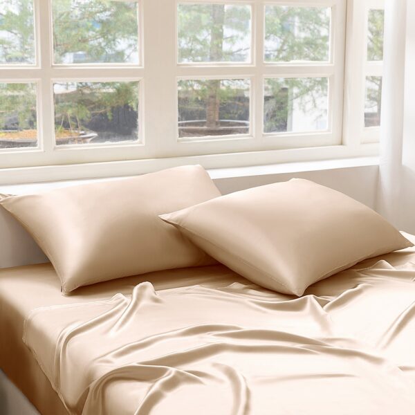22 Momme Silk Fitted Sheet - Image 5