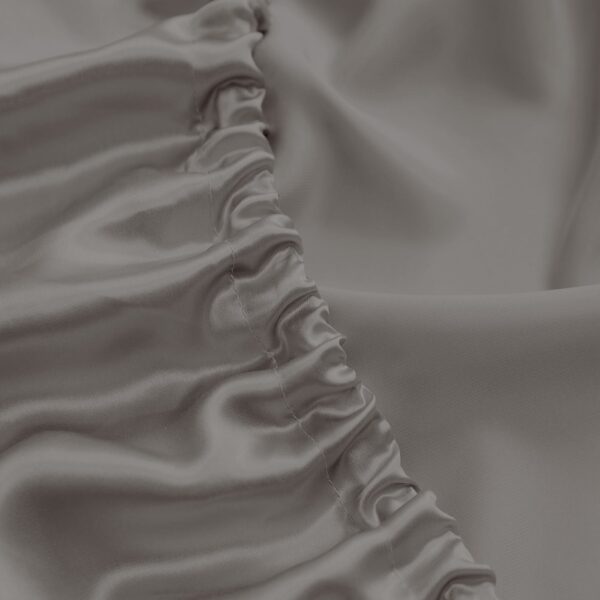 19 Momme Silk Fitted Sheet - Image 40