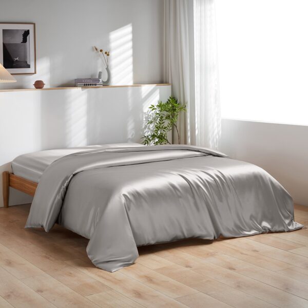 19 Momme Silk Duvet Cover - Image 4