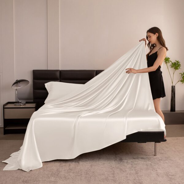 19 Momme Silk Flat Sheet - Image 17