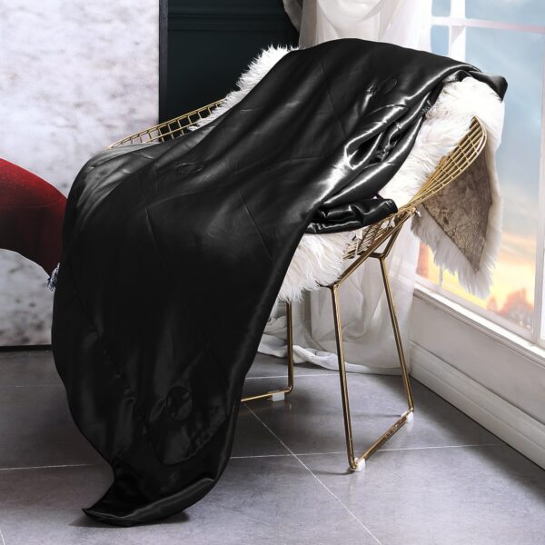 19 Momme Mulberry Silk Cooling Blanket - Image 29
