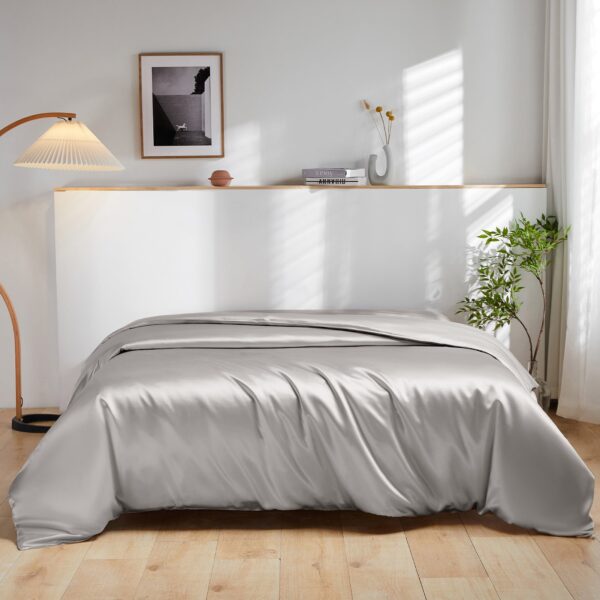 19 Momme Silk Duvet Cover - Image 2