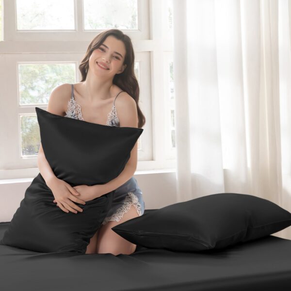 22 Momme Silk Fitted Sheet - Image 17