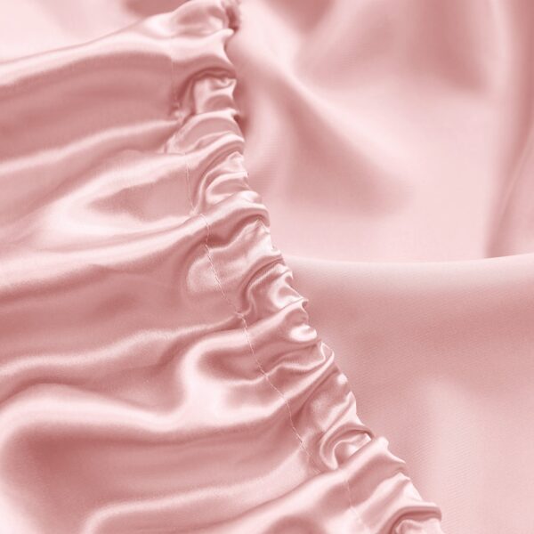 19 Momme Silk Fitted Sheet - Image 45
