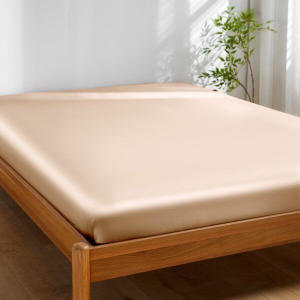19 Momme Silk Fitted Sheet - Image 8