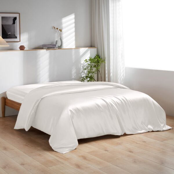 19 Momme Silk Duvet Cover - Image 10